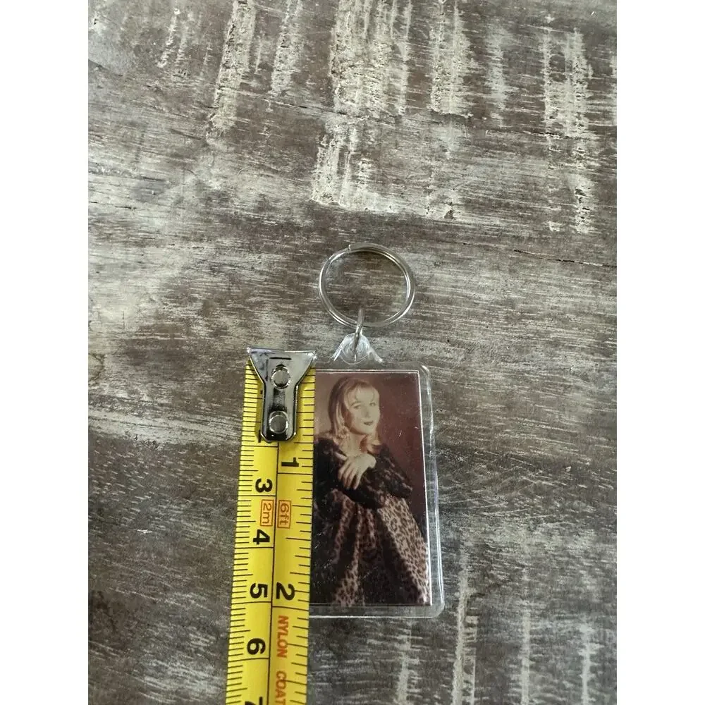 Vintage Keychain TANYA TUCKER Slvr Key Ring Acrylic Fob Country Music Artist USA
